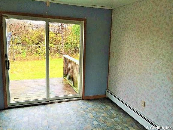 4th image of 28 Gray St