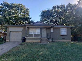 1915 Mercedes Rd, Denton, TX 76205