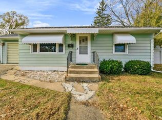 6921 Lee Ave N, Brooklyn Center, MN 55429