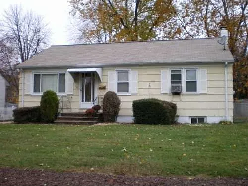 118 Carlisle St photo 1