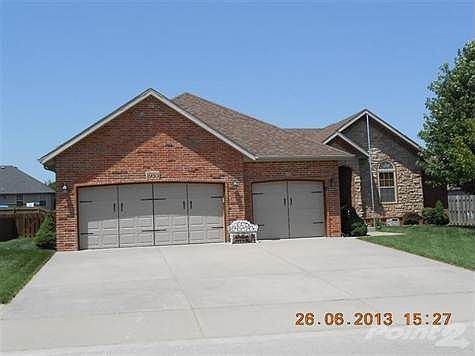 2nd image of 1955 E Chesapeake Dr