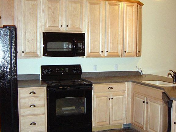 3rd image of 111 Louisiana Ave #2