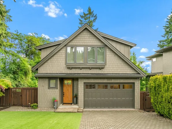 577 Laurel St, Lake Oswego, OR 97034