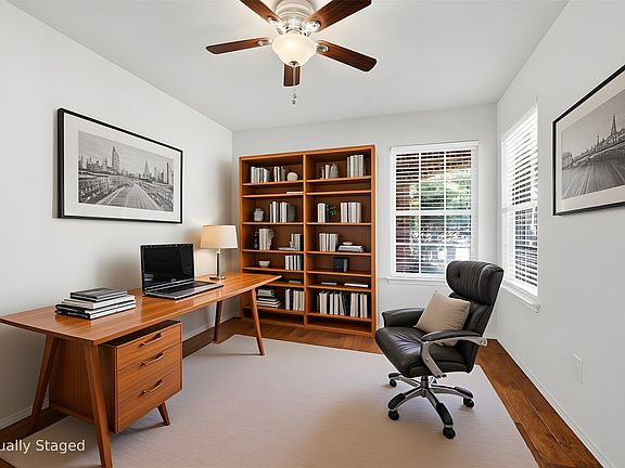 5th image of 1492 Troon Dr