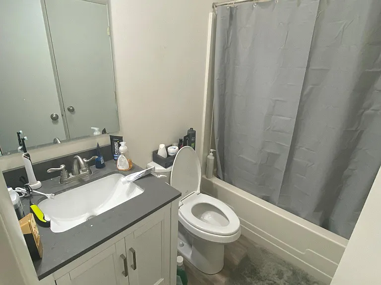University Park Apartments — Photo 116