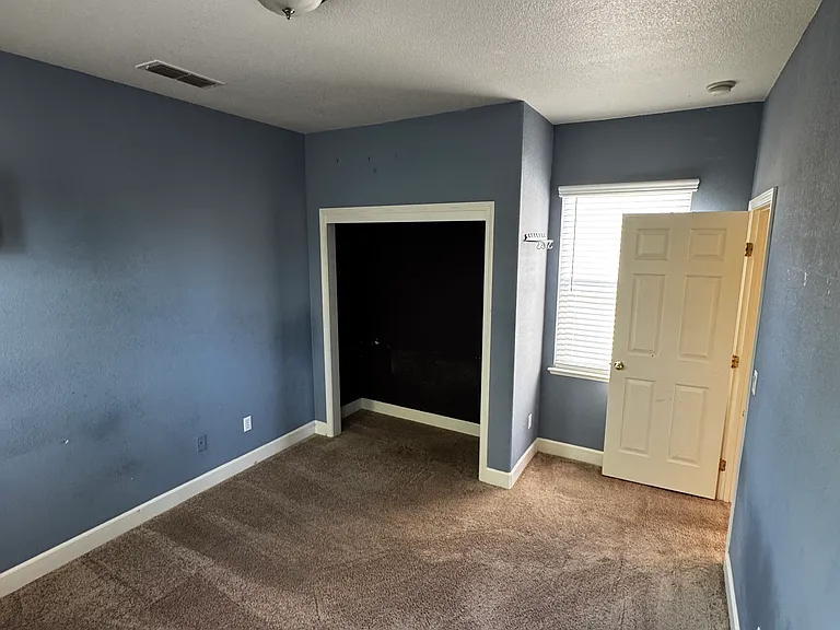 10389 Danichris Way — Photo 11