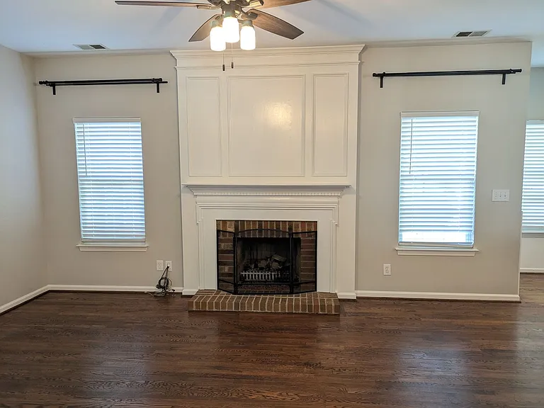 279 Chandeleur Dr — Photo 9