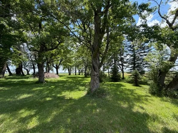 24907 County Road 6, Westbrook, MN 56183