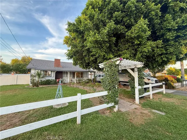 3479 Hoover St, Riverside, CA 92504
