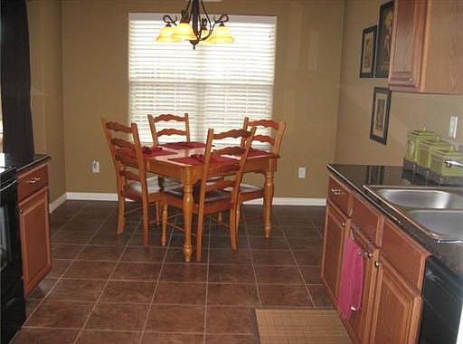 4th image of 3840 W Mahogany Dr