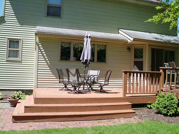 Close up of deck