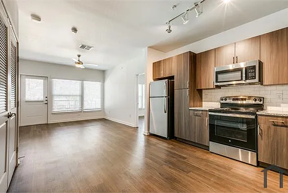 522 Everest Ave #1-310 — Photo 11