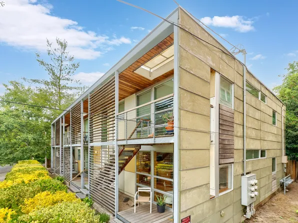 1310 SE 14th Ave APT 3, Portland, OR 97214