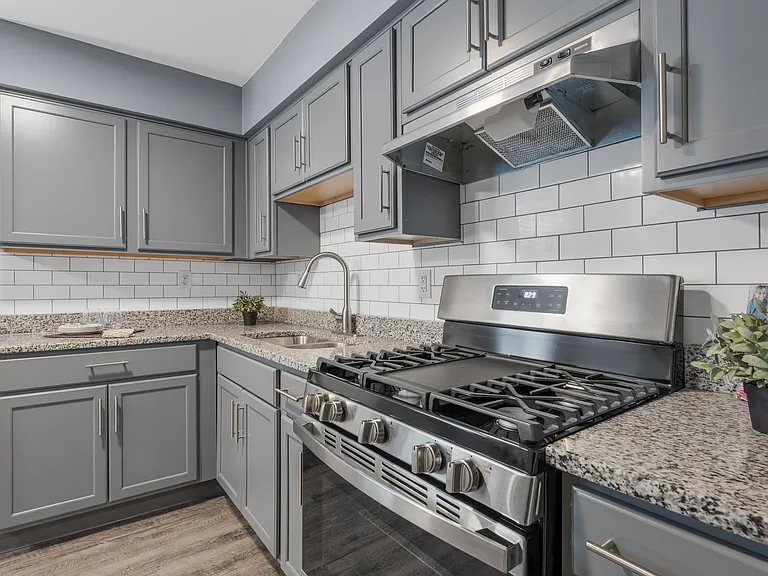 Townhomes at Bexley Creek — Photo 2