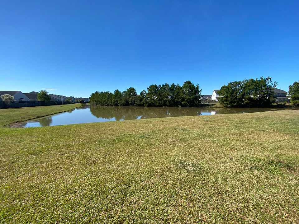 2nd image of 58 Winter Lake Cir
