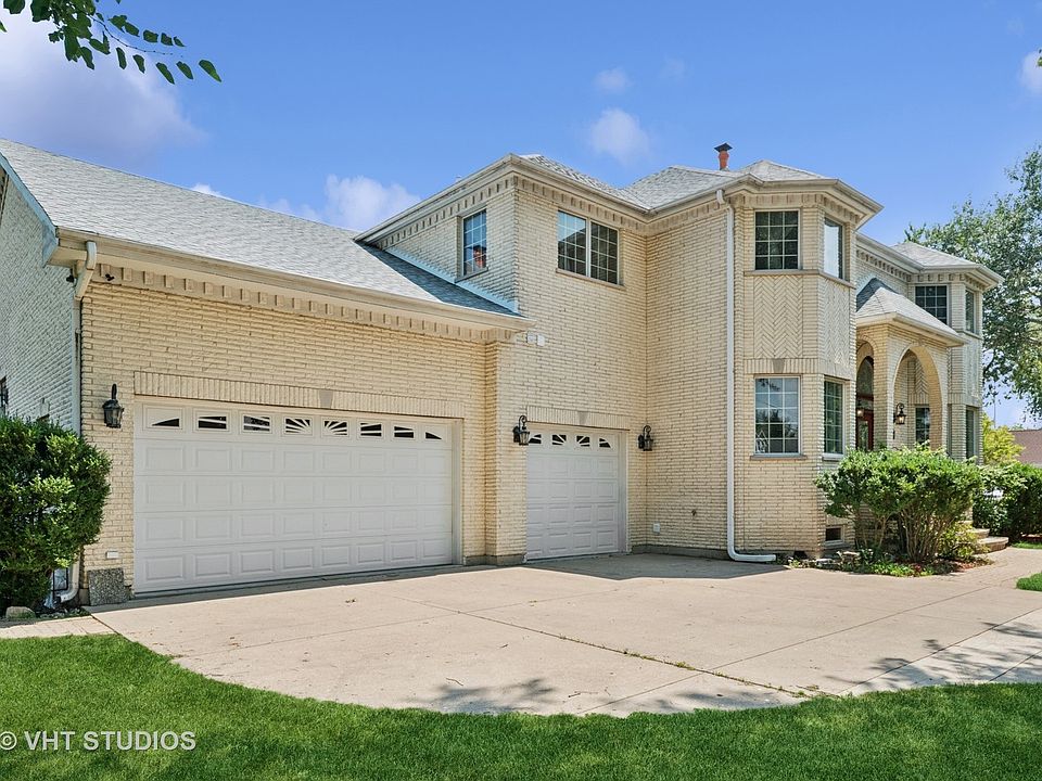 4858 W Chase Ave, Lincolnwood, IL 60712 | MLS #12556588 | Zillow