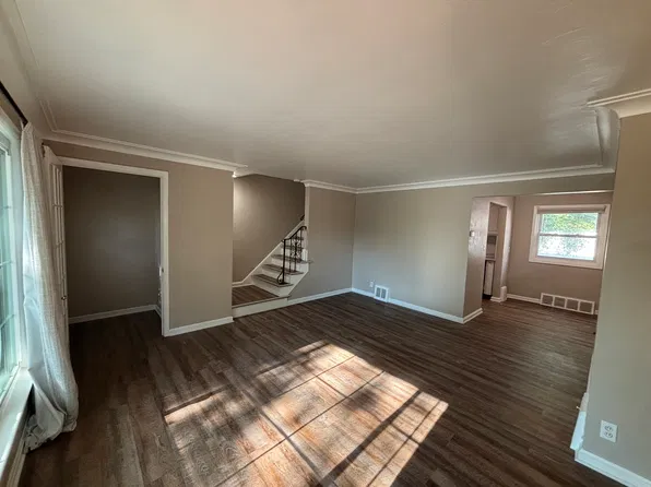 2127 S Belvoir Blvd #2127, Cleveland, OH 44121
