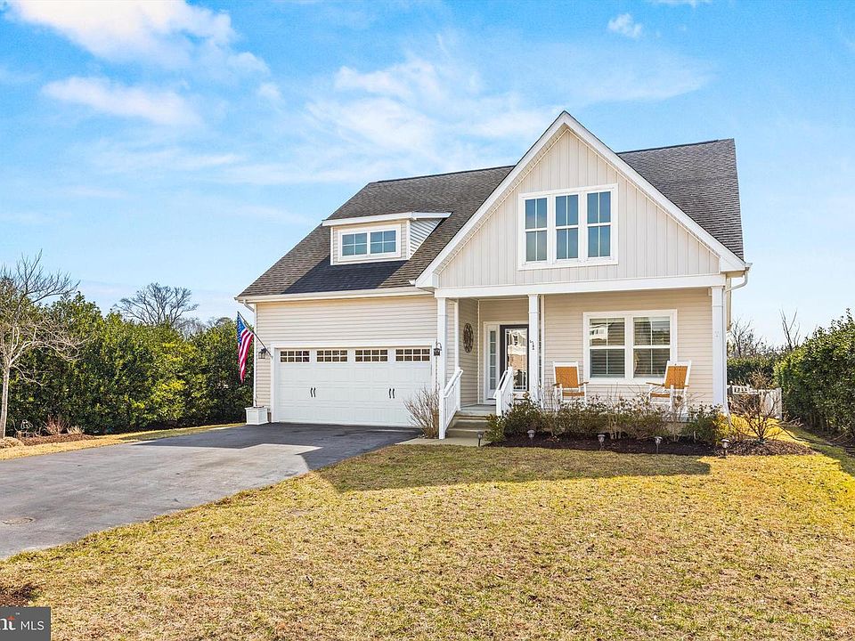 1st image of 36997 Owl Dr
