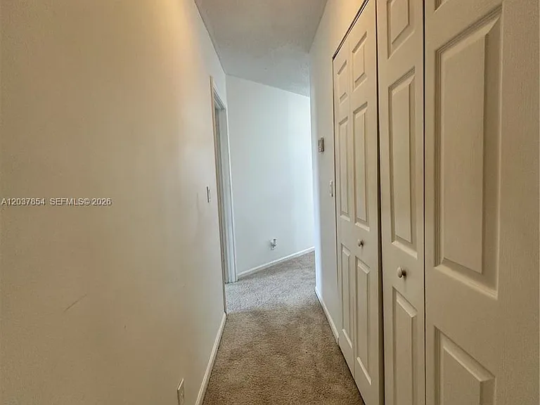 5541 NW 90th Ter #5541 — Photo 7