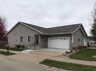 4310 Mariah Dr N, La Crosse, WI 54601