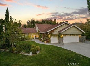 15533 Saddleback Rd, Santa Clarita, CA 91387