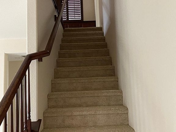 4th image of 38454 Coralino Dr
