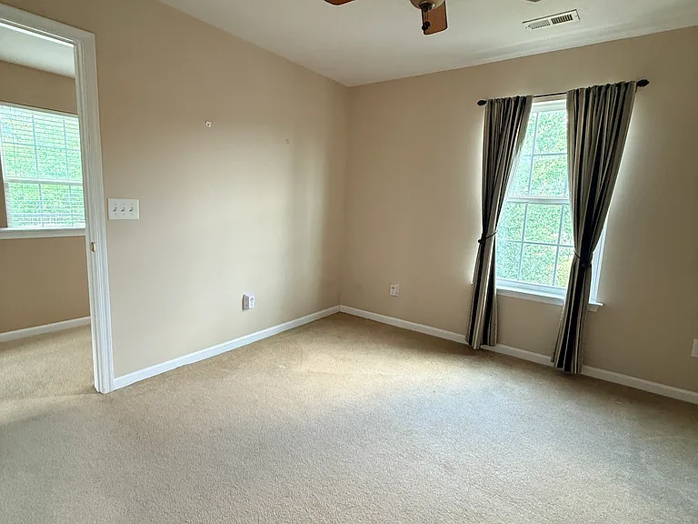 4400 Betty Ln — Photo 18