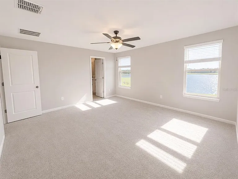 16717 Delia St — Photo 20