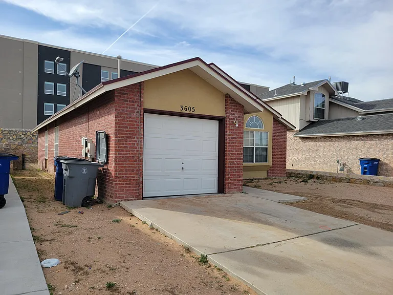 3605 Tierra Zafiro Dr — Photo 2