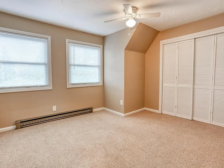 3919 Creston Ave #3 — Photo 14