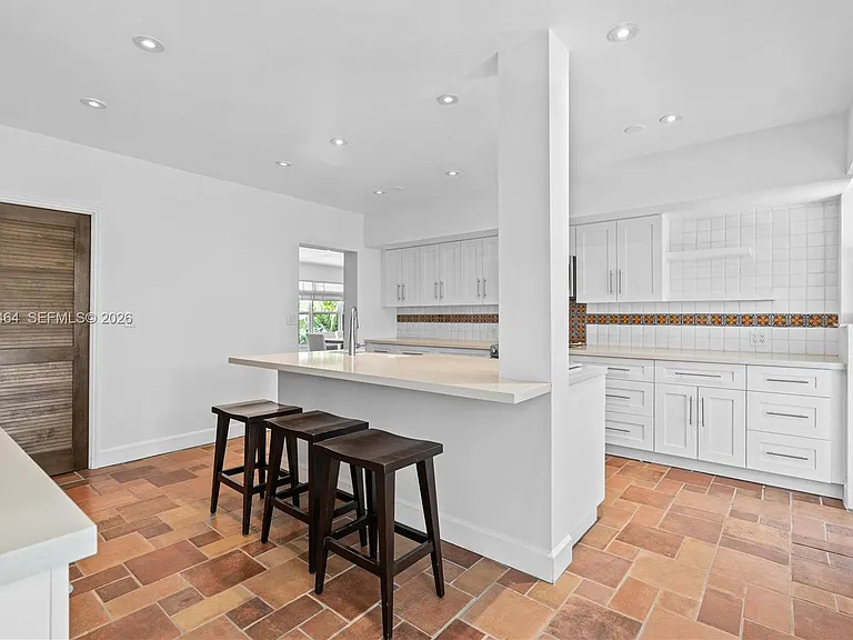 10190 Collins Ave #306/308 — Photo 19