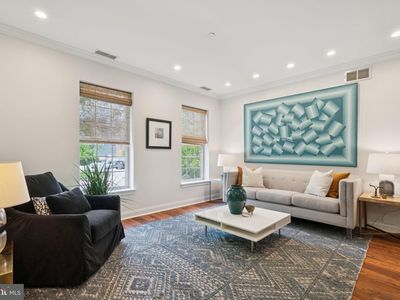500 Admirals Way APT 110, Philadelphia, PA, 19146