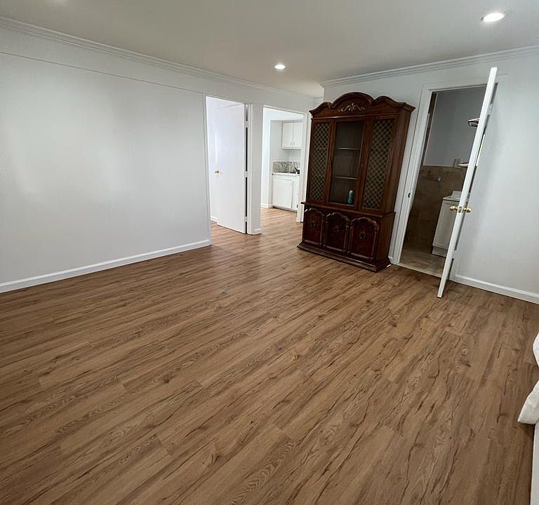 1st image of 65 Marine St