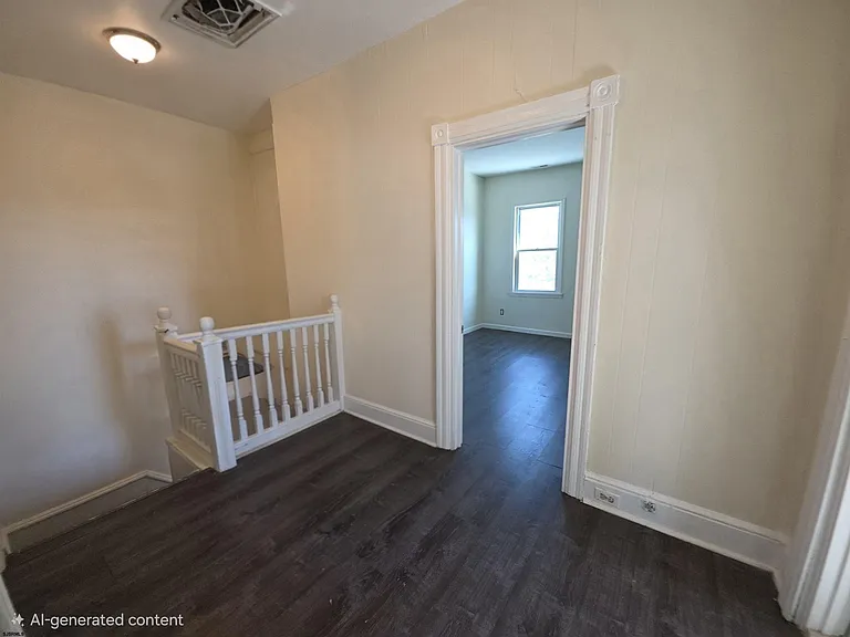 1404 Madison Ave — Photo 15
