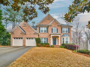 3905 Summergrove Lndg, Suwanee, GA 30024