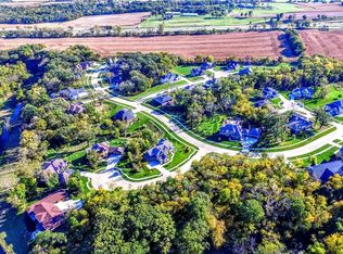 100 Fox Lndg, Waukee, IA 50263