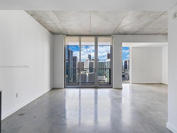 2nd image of 151 SE 1st St APT 3503