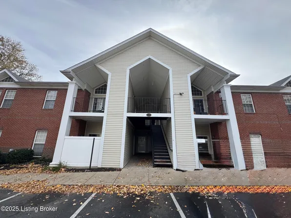 1130 Westlynne Pl Unit 8, Louisville, KY 40222
