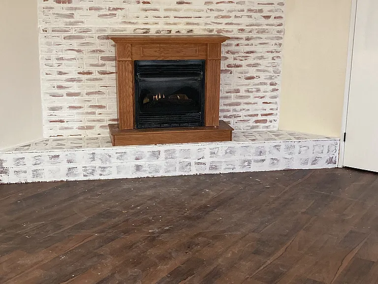 914 S Hickory St #1 — Photo 30