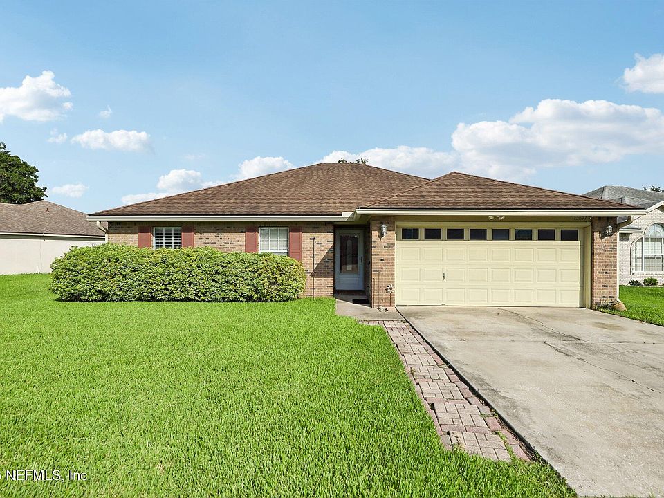1st image of 12671 HICKORY LAKES Drive S