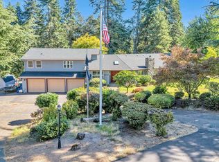 5526 Serenity Dr SE, Salem, OR 97317