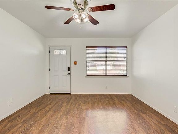 3rd image of 228 NE Moody St