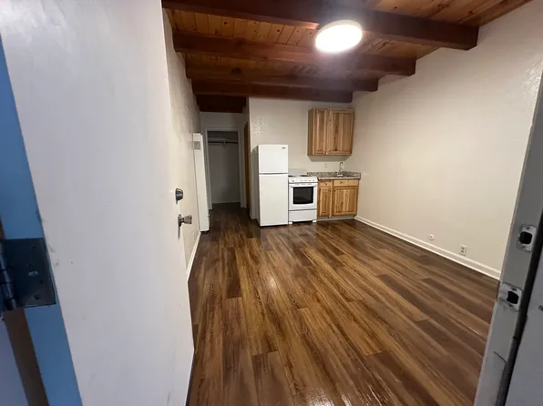 890 Lakeview Ave, South Lake Tahoe, CA