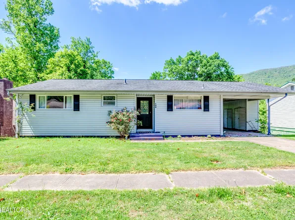 135 Upper Airbase Ln, Briceville, TN 37710