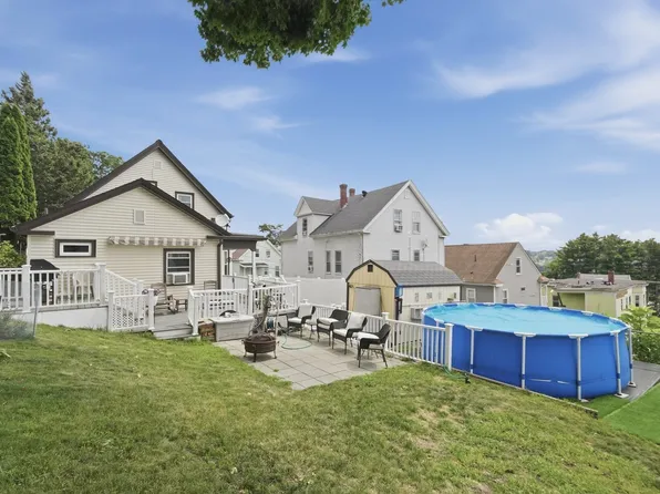12 Marion St, Haverhill, MA 01832