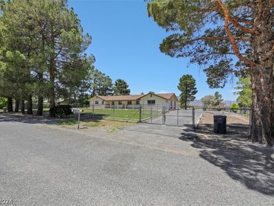 6050 Lisa Ln #1, Pahrump, NV, 89048
