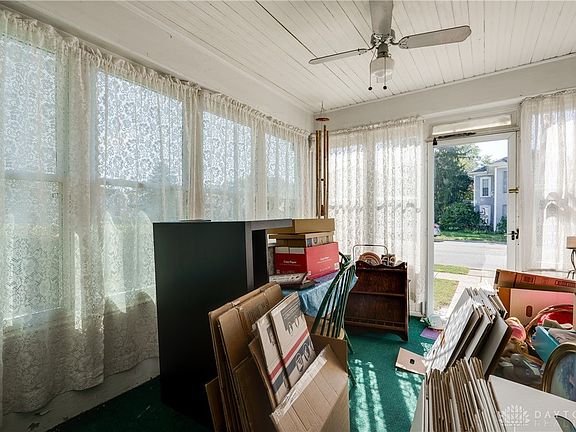 5th image of 415-417 W Jefferson St