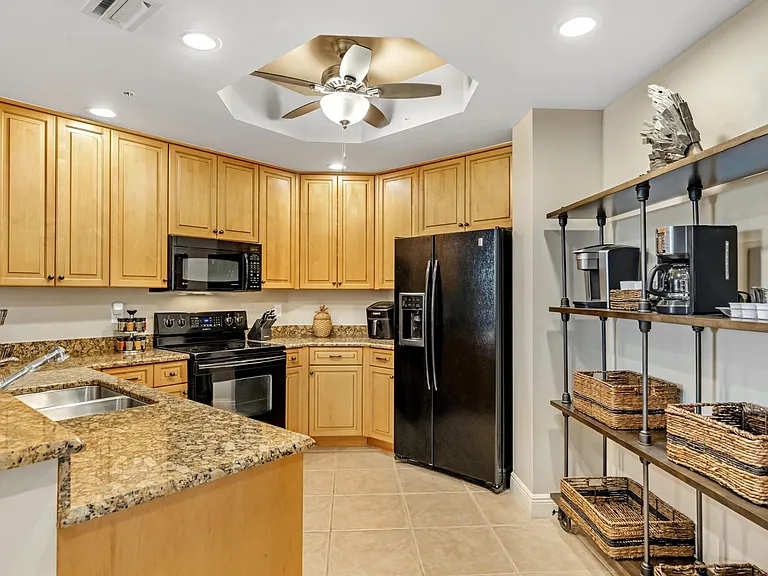 5793 Cape Harbour Dr #520 — Photo 12