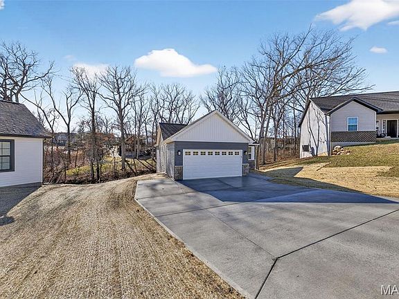 5th image of 10432 Ponderosa Dr