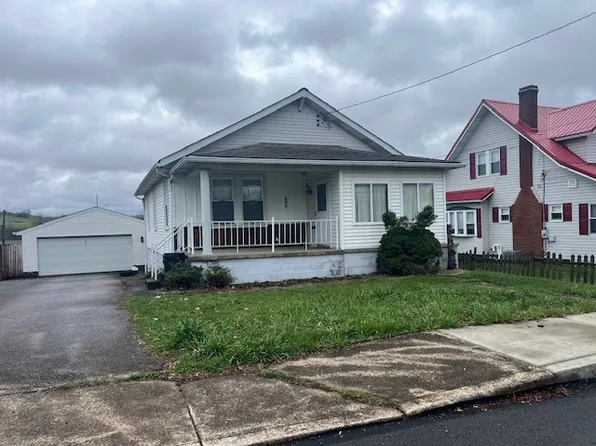 206 N Water St, Masontown, PA 15461